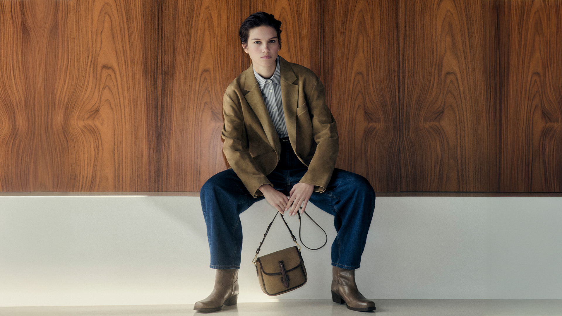Essential FW25 Weekend